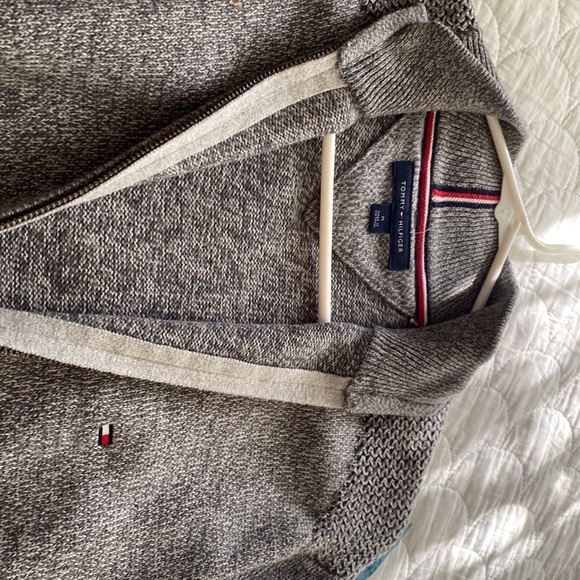 Tommy Hilfiger zip sweater - Picture 2 of 3